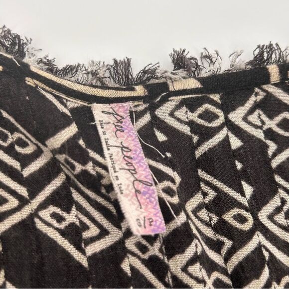 Free People Marlow Dress in Monochrome
Print size S Mini Boho black and white - Picture 7 of 7
